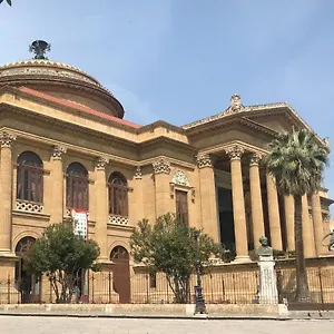 https://a-casa-di-alli.sicilyhotelsitaly.net