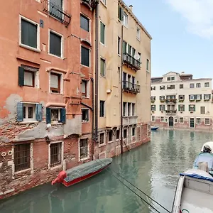 https://cannaregio-canal-view-marco-polo.hotelinveneto.com
